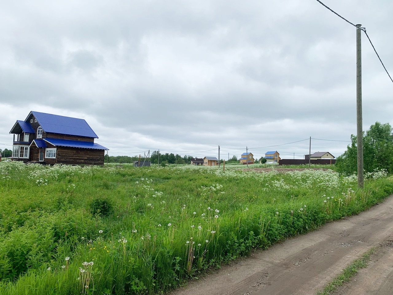 Арт. 107974318 
Продается земельный участок в СНТ «Родные просторы» (район Исакогорки), в 15 минутах езды от города. Кадастровый номер участка 29:16:220101:228.

+ участок в собственности;
+ площадь участка 14,83 сотки;
+ участок правильной формы;
+ категория земель: земли сельскохозяйственного назн