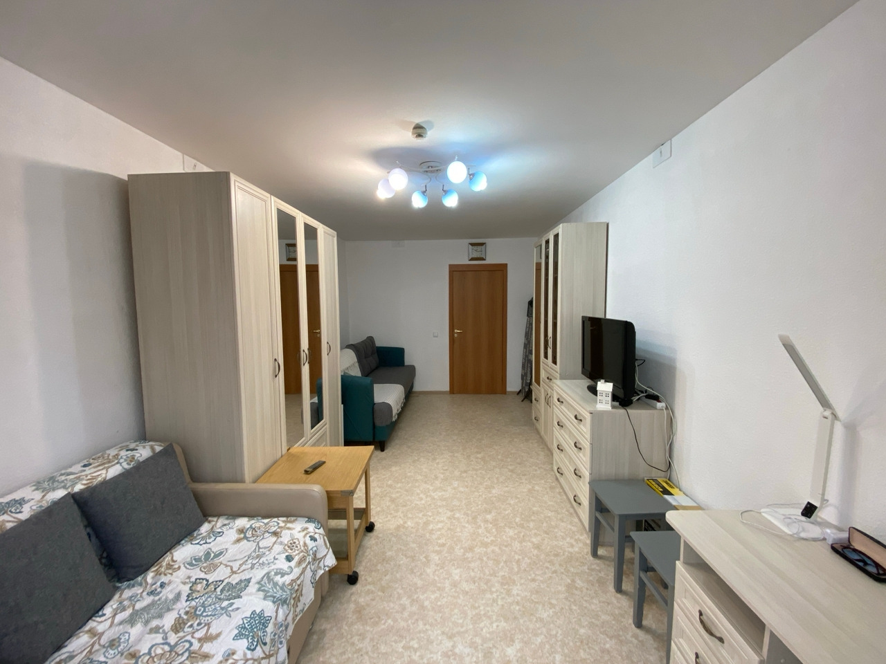 realEstate
 
Поиск по объявлениям

Архангельск, район

ГлавнаяНедвижимостьКвартирыКупитьВторичка1-комнатные
1-к. квартира, 43,1 м², 2/10 эт.
О квартире
Количество комнат: 1
Общая площадь: 43.1 м²
Площадь кухни: 9 м²
Жилая площадь: 18.4 м²
Этаж: 2 из 10
Балкон или лоджия: балкон
Санузел: раздельный
О